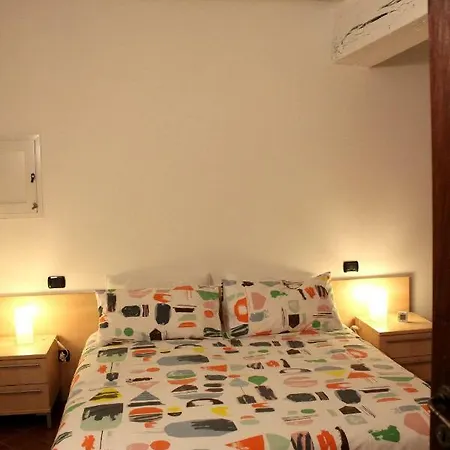 San Bartolomeo House Apartmán Parma